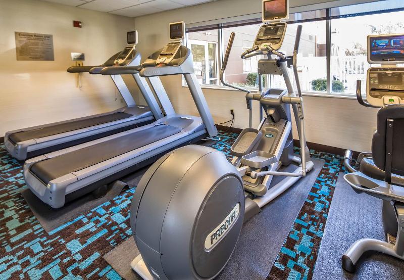 Fairfield Inn & Suites Jacksonville Airport Екстериор снимка