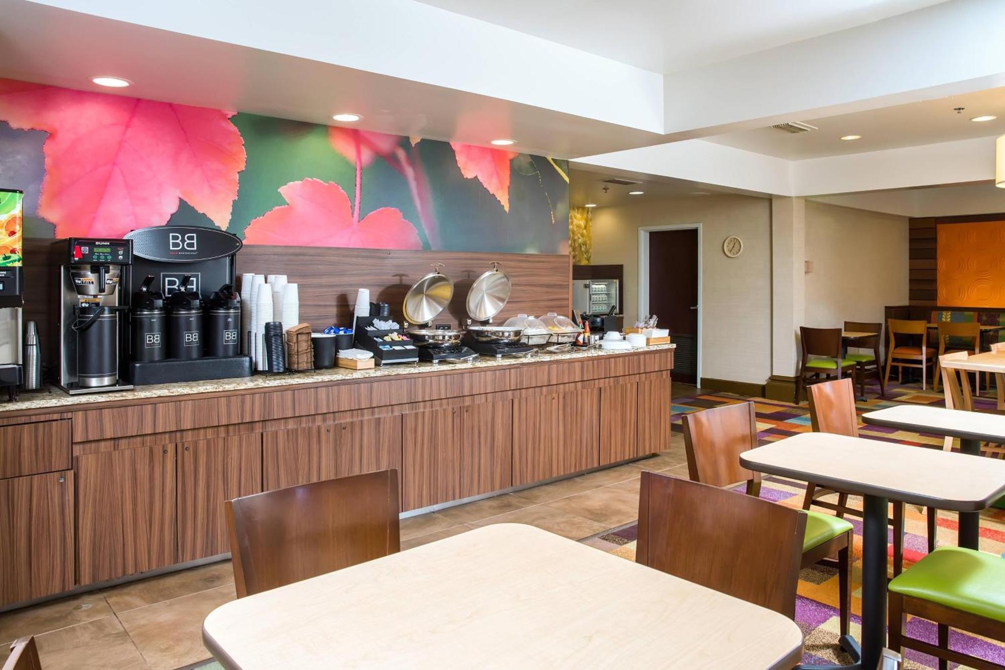 Fairfield Inn & Suites Jacksonville Airport Екстериор снимка