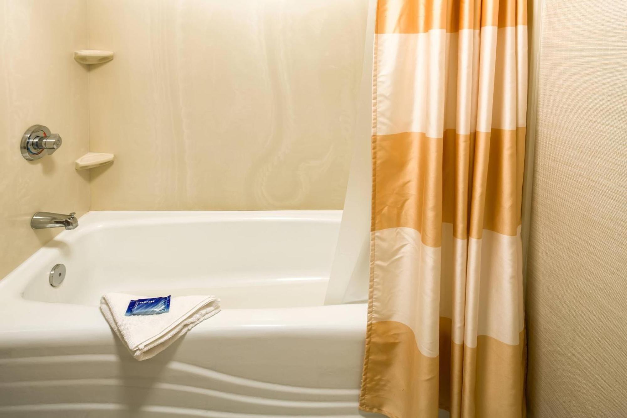 Fairfield Inn & Suites Jacksonville Airport Екстериор снимка