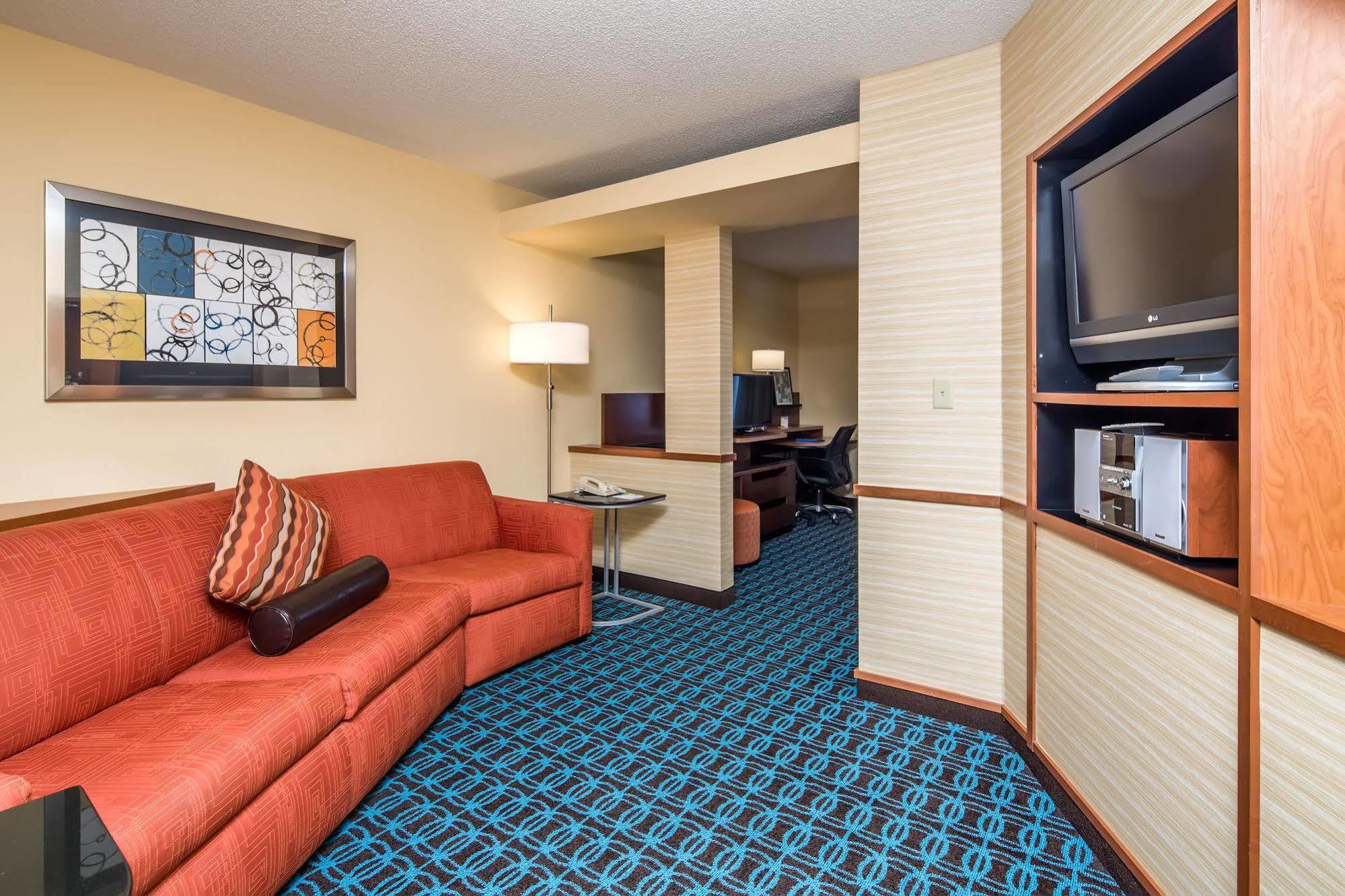 Fairfield Inn & Suites Jacksonville Airport Екстериор снимка